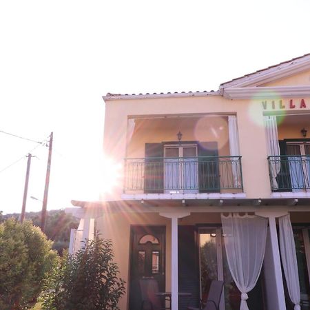 Villa Ladina Ligia Exterior foto